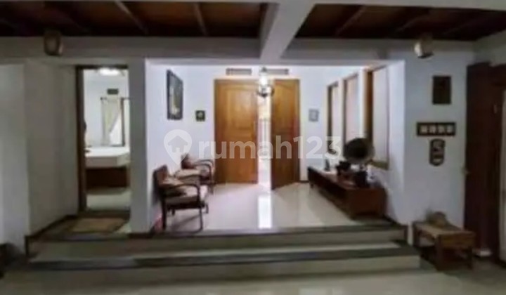 Rumah Etnik Sangat Artistik 2