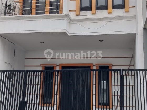3-story house in Kelapa Gading, safe, comfortable