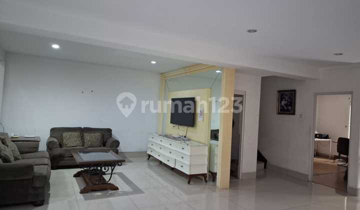 Rumah 2 lantai siap huni, bebas banjir, lingkungan aman nyaman asri 2