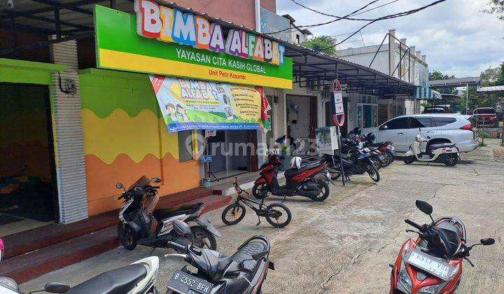 Tanah 1200 m2 Bonus Bangunan Kios (aktif) SHM Duri Kosambi, Jakarta Barat 1