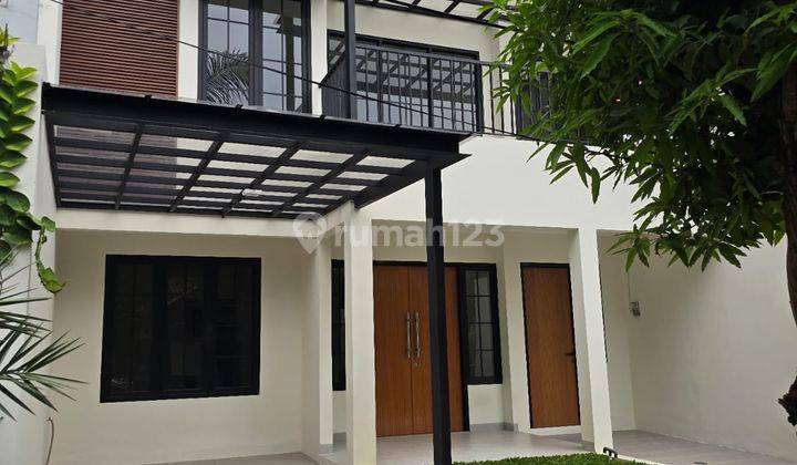 Rumah 2 Lantai Bagus SHM di Graha Raya, Bintaro Tangerang Selatan 1