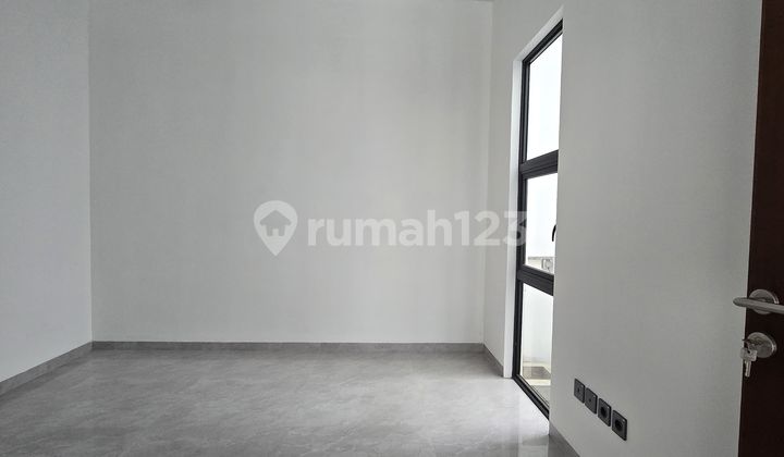For Sale New Setraduta House Modern Minimalist Building 2