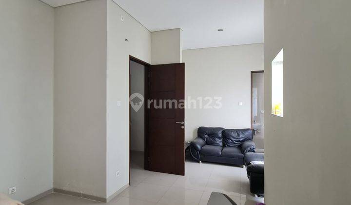 Dijual Cepat Rumah Sarijadi Minimalis Modern Dalam Komplek 2