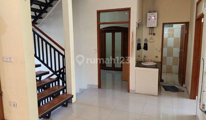 Disewakan Rumah Modern Semi Furnished Setiabudi Regency  2