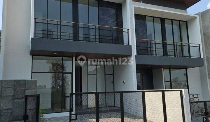 Dijual rumah baru diSetraduta bangunan modern 1