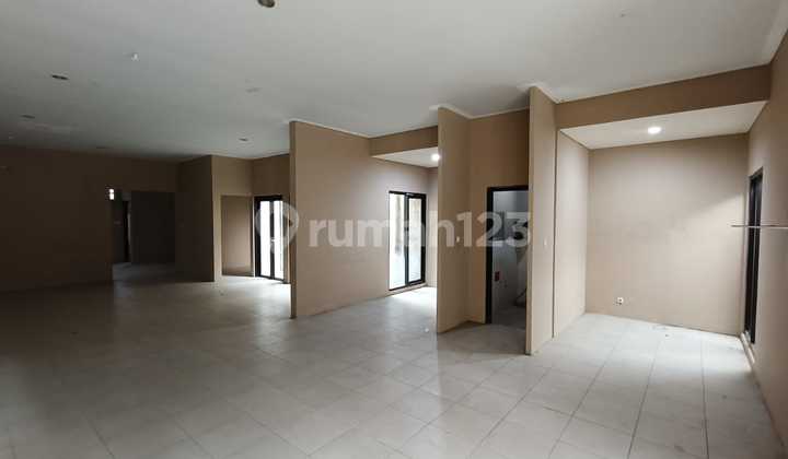 Disewakan Rumah Sayap Karapitan Cocok untuk Kantor & Usaha Disewakan Rumah Sayap Karapitan Cocok untuk Kantor & Usaha