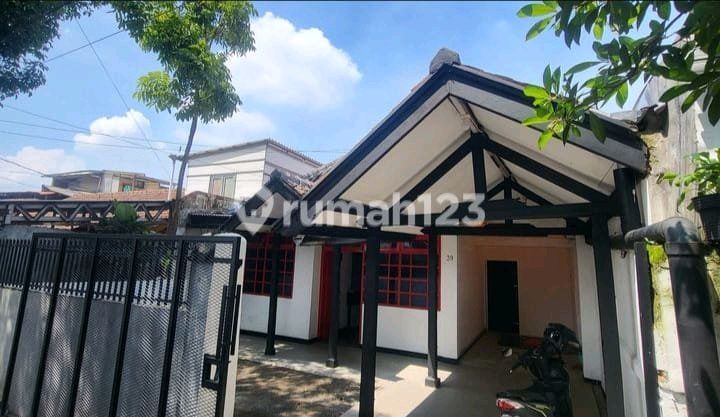 For Rent/Sale Commercial Space & House Suitable for Business For Rent/Sale Commercial Space & House Suitable for Business