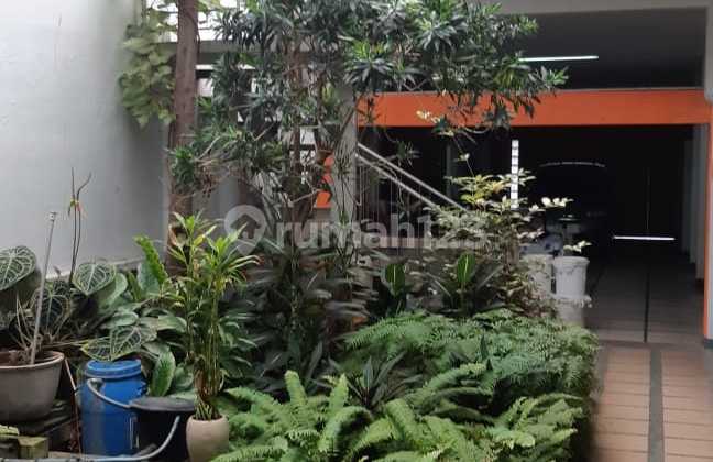 For Sale Luxury House on Lombok Street Bandung 2