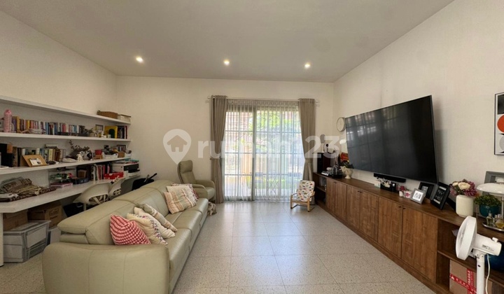 Dijual Rumah Minimalis Modern Diarea Turangga 2