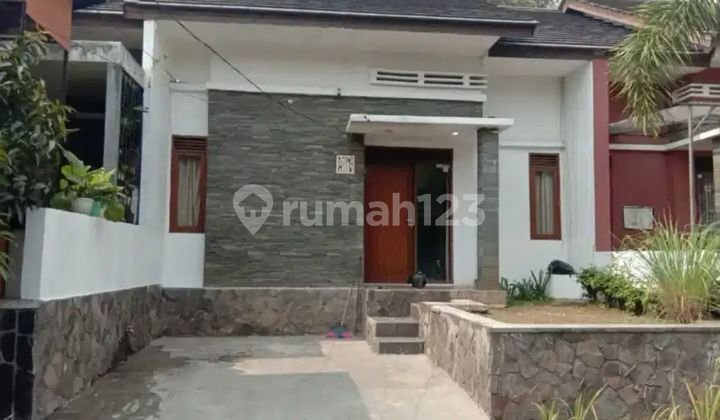 For Rent: Pesona Pasteur Dalam Complex House For Rent: Pesona Pasteur Dalam Complex House