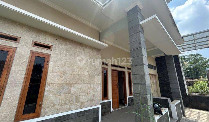 Dijual Rumah Disukamenak Indah Bangunan 2 Lantai 1