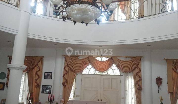 Dijual Rumah Mewah Disayap Pasteur Semi Furnished 2