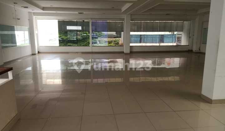 For Rent: Setiabudi Wing Office Building, Strategic Location.
