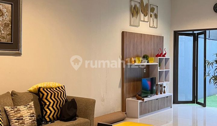 Disewakan Rumah Grand Sharon Furnished Bagus Siap Huni Disewakan Rumah Grand Sharon Furnished Bagus Siap Huni