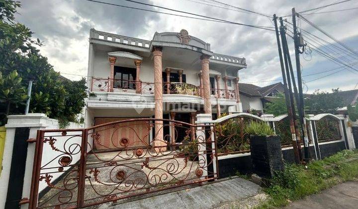 Dijual Rumah Klasik Disayap Soekarno Hatta Lokasi Strategis 2