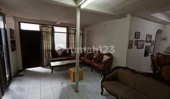 Dijual Cepat Rumah Sayap Setiabudi Lokasi Strategis Harga Murah