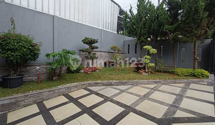 Disewakan/Dijual Rumah Villa Mewah Padasuka Full Furnished 2