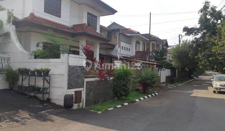 Dijual Rumah Istana Regency 2 Semi Furnished 2