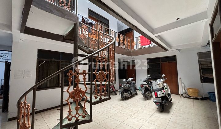 Active Boarding House for Sale in Dicibogo, Close to Campus 2