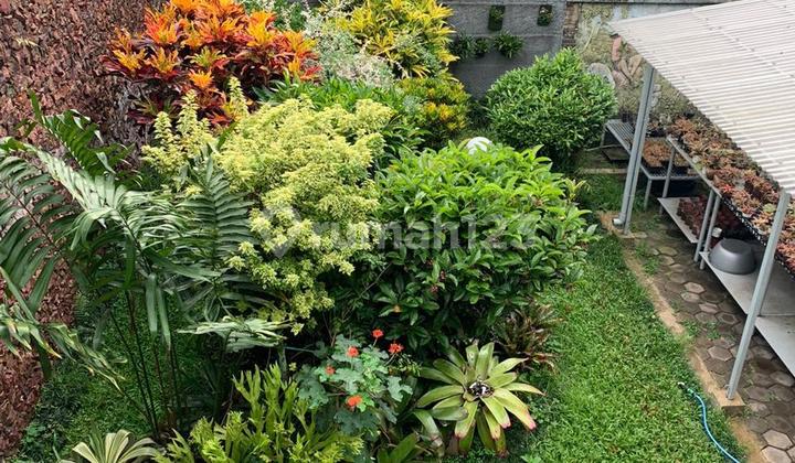 Dijual Rumah Besar Sayap Cipaganti Bandung 2
