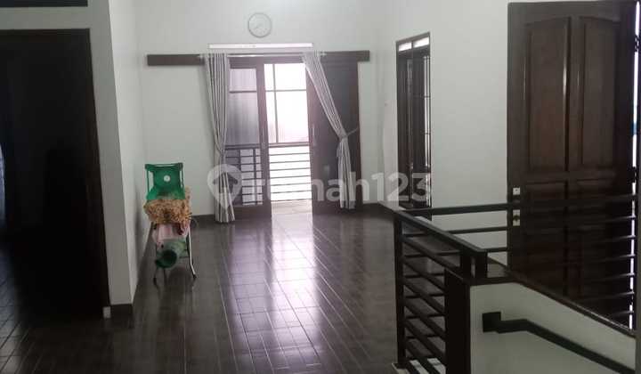 For Sale House in Ciwaruga Dipolban Complex 2