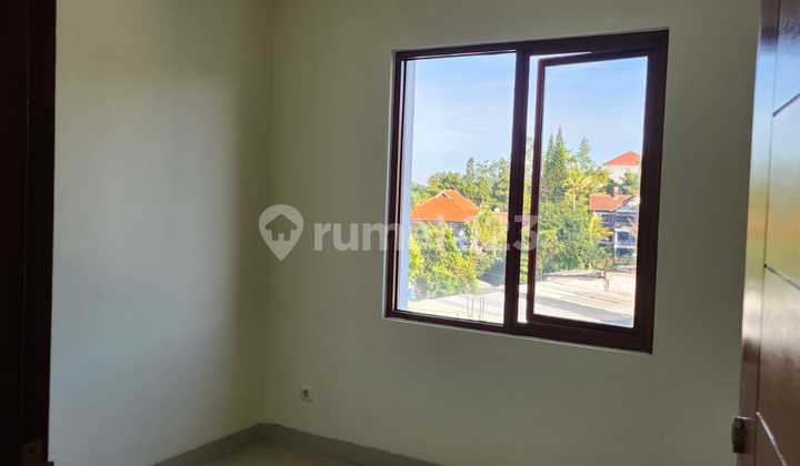 For Sale House in Gegerkalong with One Gate System 2