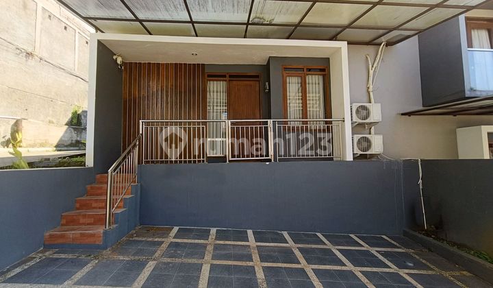 Dijual Rumah Sariwangi Parongpong Bangunan Minimalis Dijual Rumah Sariwangi Parongpong Bangunan Minimalis