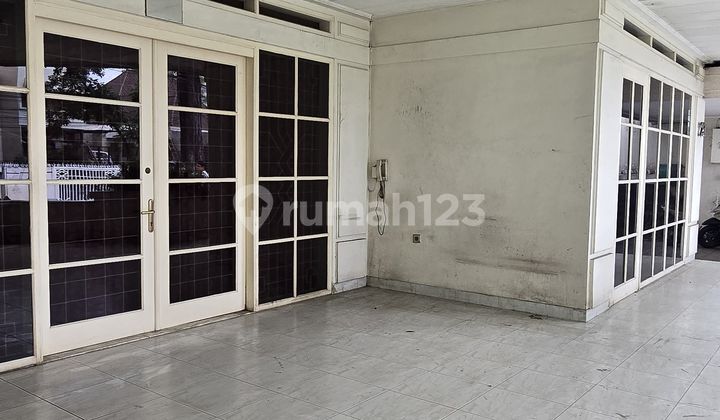 For Rent House Fenced with Main Road 2