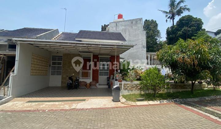 For Sale Beautiful House Padasuka Park Large Yard 2