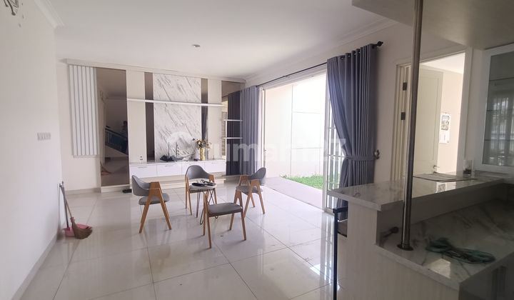 Disewakan Rumah Podomoro Park Cluster Anapuri 2