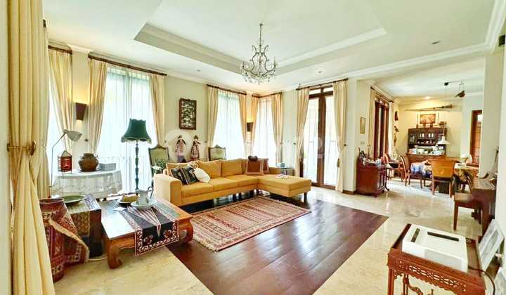 For Sale Luxury House in Digegerkalong With Pool Semi Furnished 2