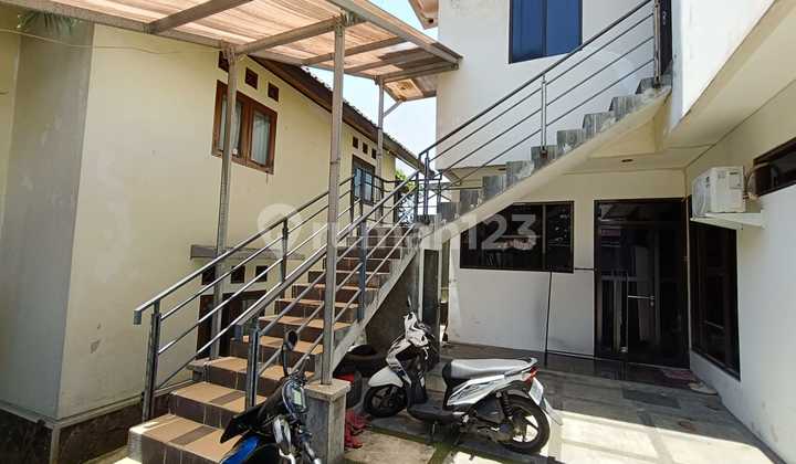 For Quick Sale: Active & Spacious Boarding House in Cipedes 2