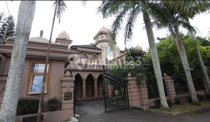 Dijual Rumah Mewah Diciumbuleuit Furnished