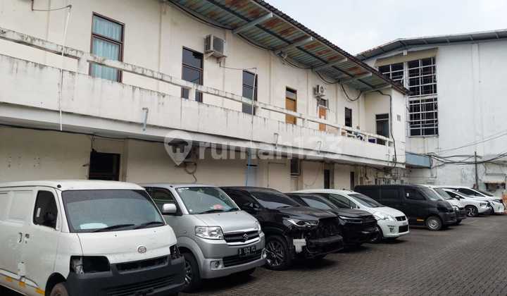 For Rent Commercial Space & Warehouse on Soekarno Hatta Main Road Strategic Location