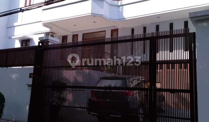 Rumah di Sunter Ukuran 14 X 19 Rumah di Sunter Ukuran 14 X 19