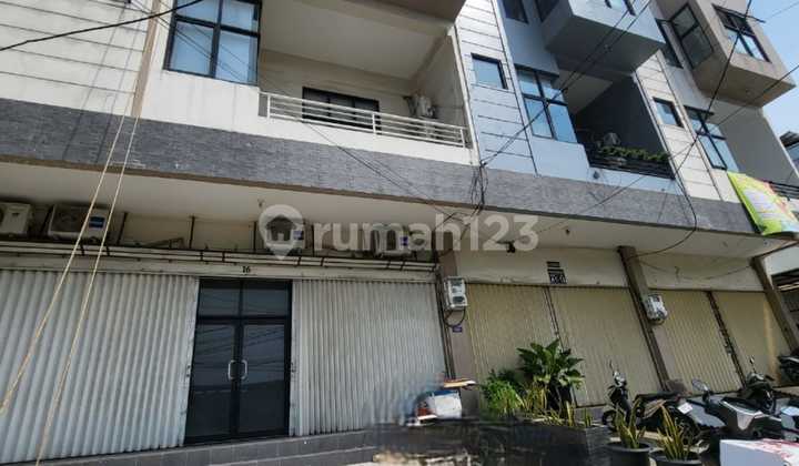 Shop house in Muara Karang measuring 9 X 25.