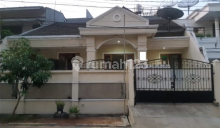 Rumah di Pluit Ukuran 180 m2