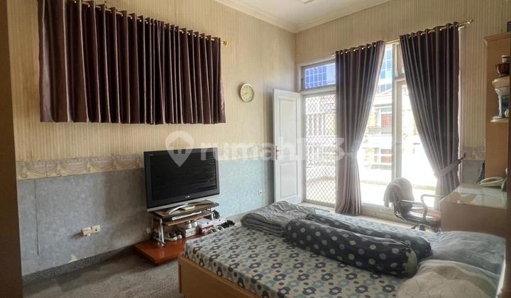 Rumah di PIk Ukuran 710 m2 Siap Huni 2