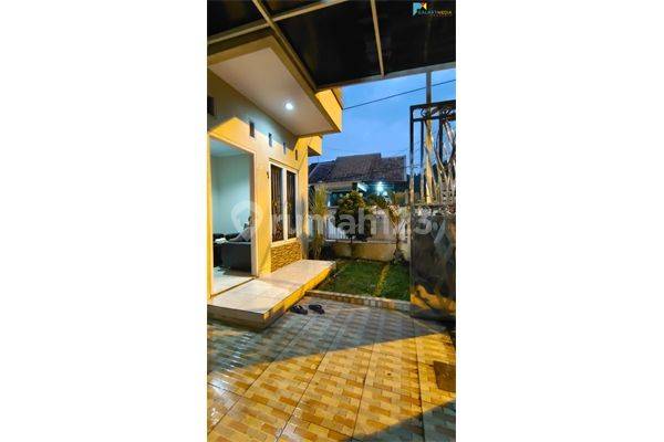 rumah hook komplek elit jatiwarna bekasi 2