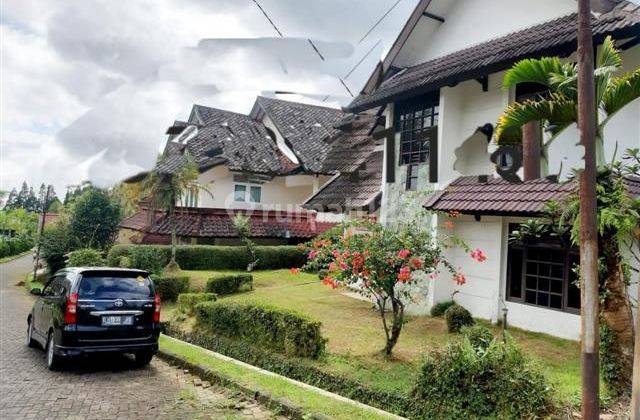 Rumah Villa Dua Lantai Sejuk Asri Cipanas Cianjur  2