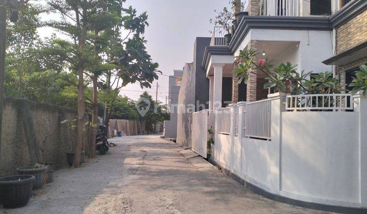 Rumah Bagus Hook Semifurnish Bintara Bekasi Barat  2