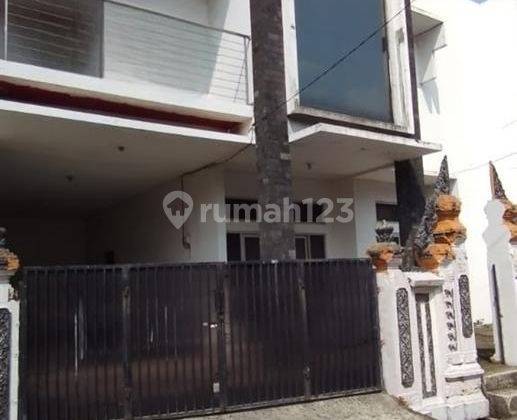 Rumah 2 Lantai Posisi Hook Dekat Tol Jatiasih Bekasi  2