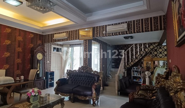 Rumah Elegan Full Furnished Dekat Terminal Pulogebang Jakarta