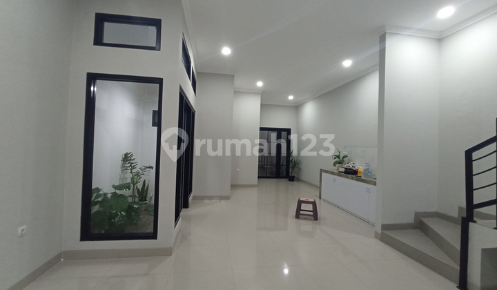 New Ready-to-Occupy House Near Cilandak Cinere Toll Road 2