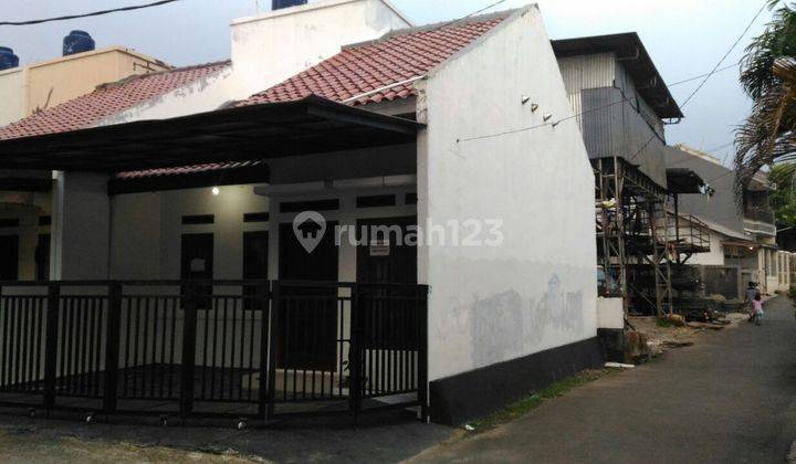 Rumah Hook Nyaman 1,5 Lantai Minimalis Strategis Di Jagakarsa Jakarta Selatan Murah 2