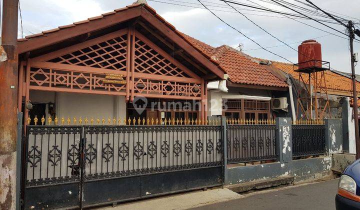 Rumah Klasik Luas Murah Strategis Di Buaran Duren Sawit Jakarta Timur 1