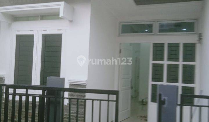 Rumah Baru Murah Minimalis Strategis Siap Huni Dekat Stasiun Lenteng Agung Jakarta Selatan 1