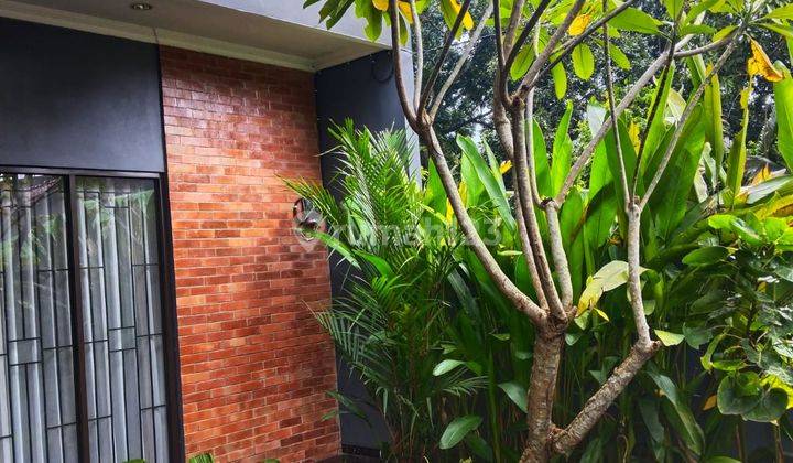 Rumah Bagus Nyaman Asri Full Furnished Di Lengkong Karya Bsd Bintaro Serpong Tangerang Selatan 2