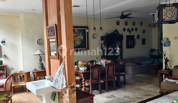 Modern Tropical Stylish House in Strategic Townhouse on Jl. Kebagusan Raya Near Ragunan Affordable 2