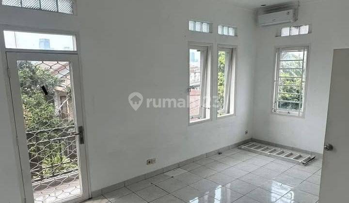 Rumah Mewah Luas Strategis Di Jalan Bangka Mampang Prapatan Jakarta Selatan Swimming Pool Private 2